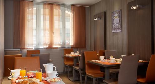 Hotel Beaugrenelle Saint Charles Tour Eiffel - Breakfast